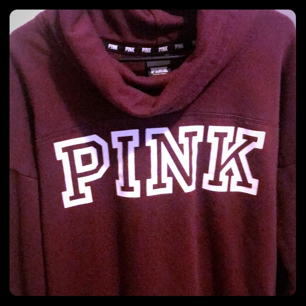 PINK Sweatshirt